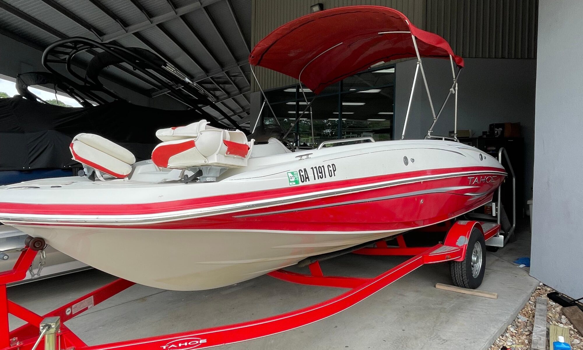 2007 tahoe 195s power 9930799 20250902061908799 1