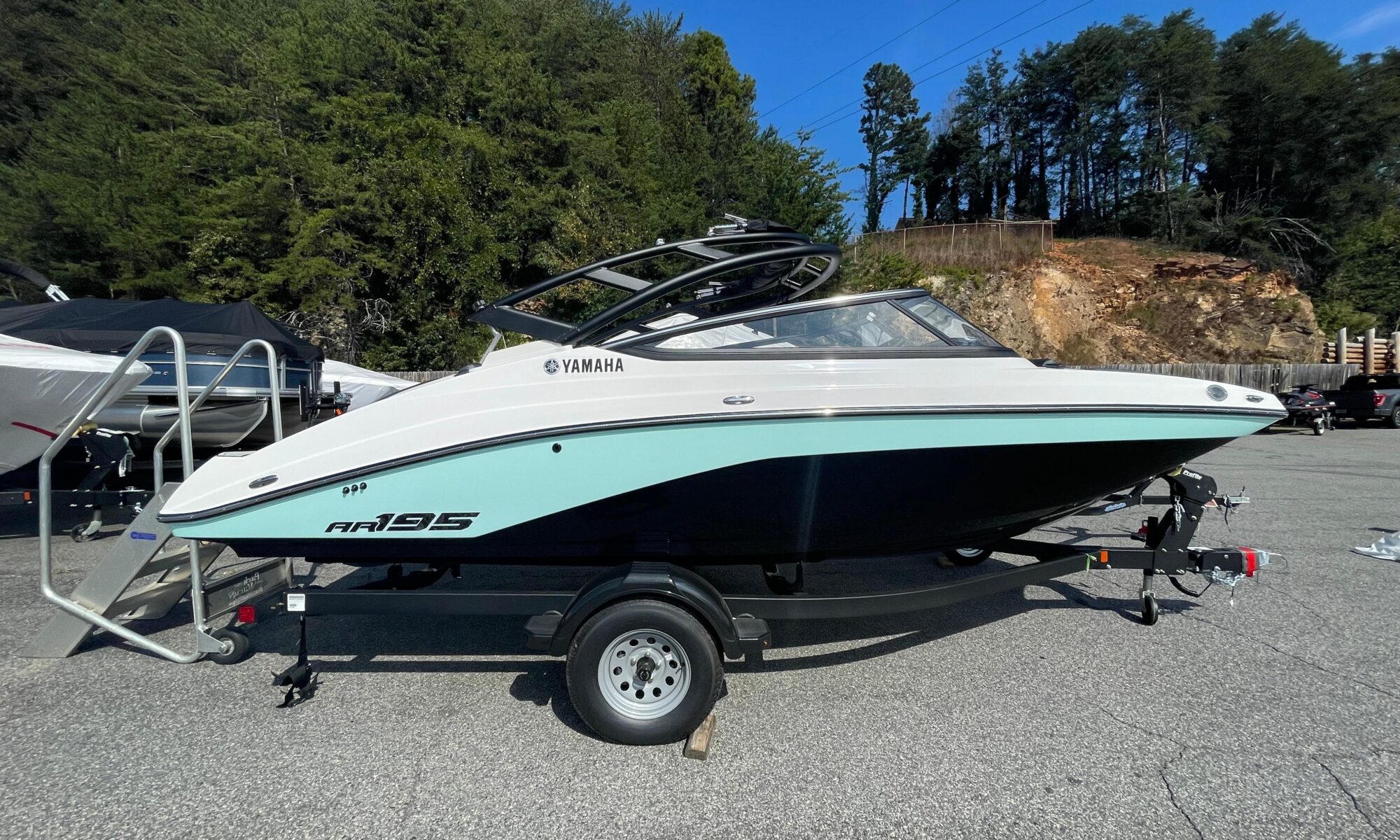 2026 yamaha boats ar195 power 9979000 20251013130336985 1