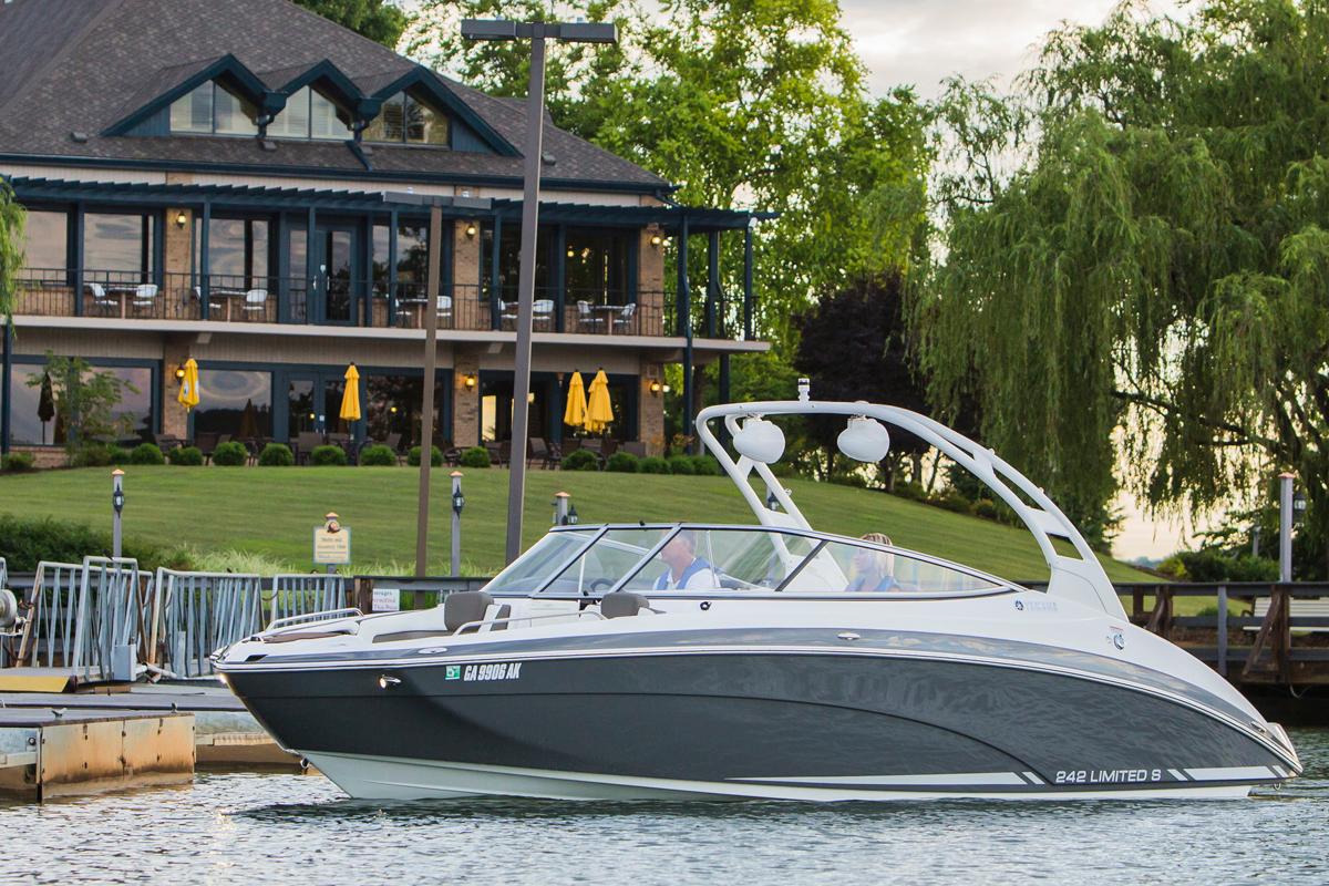 4818652 20140918105929180 5 XLARGE